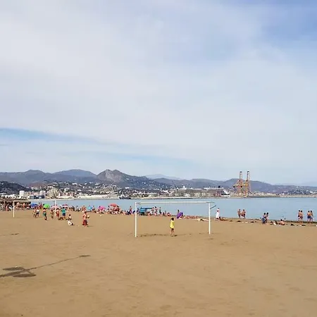 Genuar 3 Bedroom Close To * Málaga